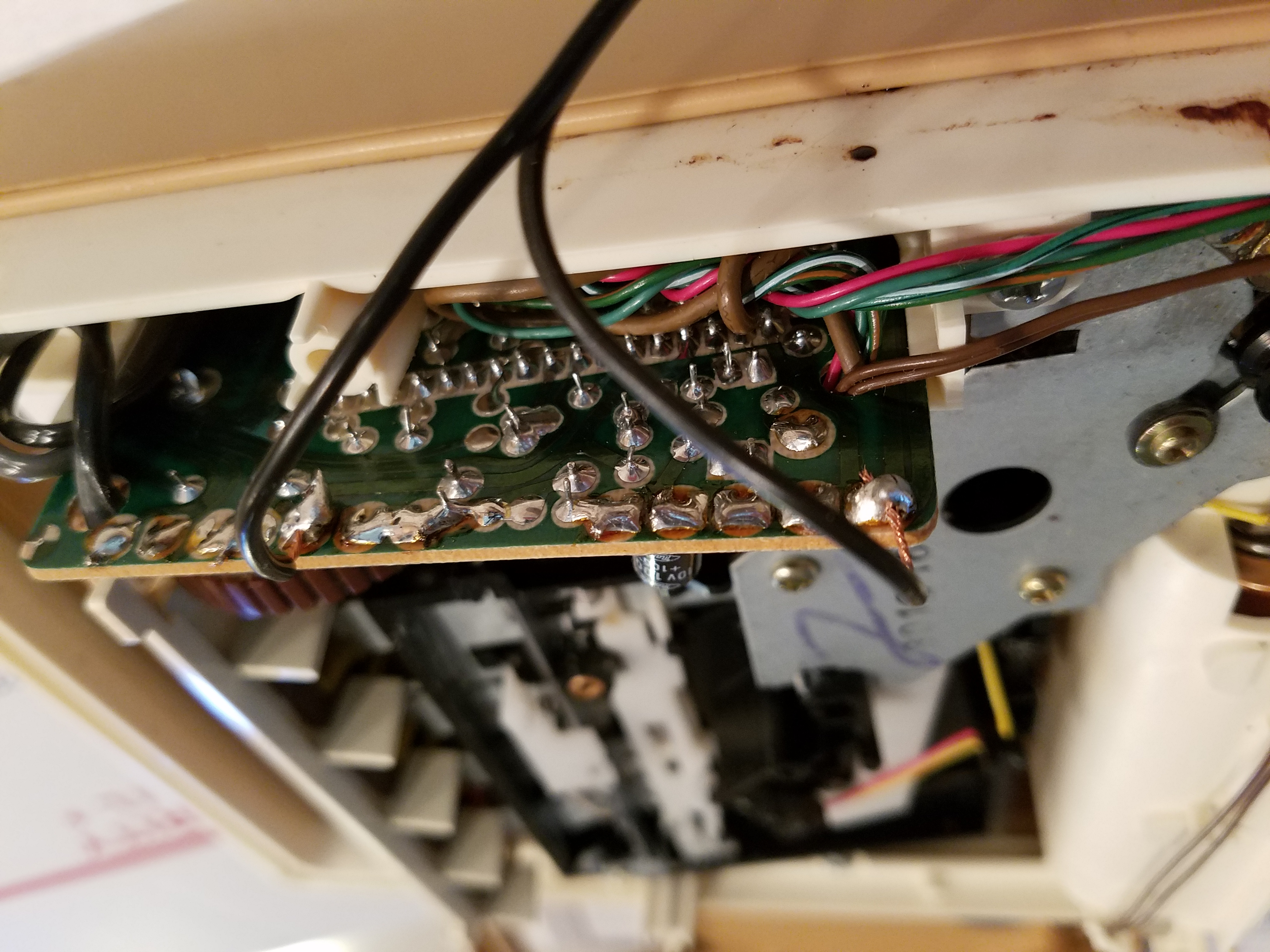 Found the right solder points!