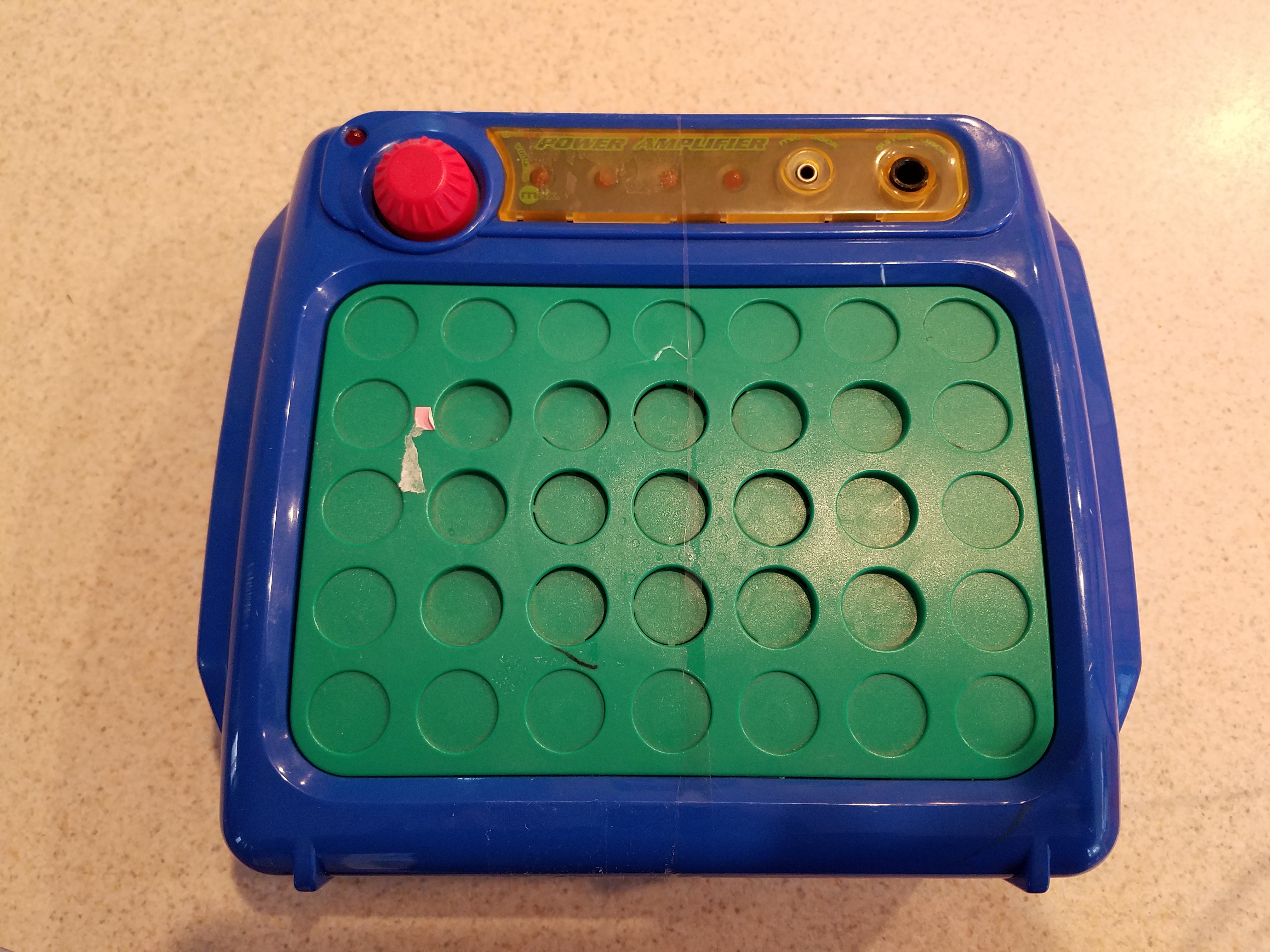 This is the original housing for the amplifier. You can see I made the right choice in picking the red cigar box