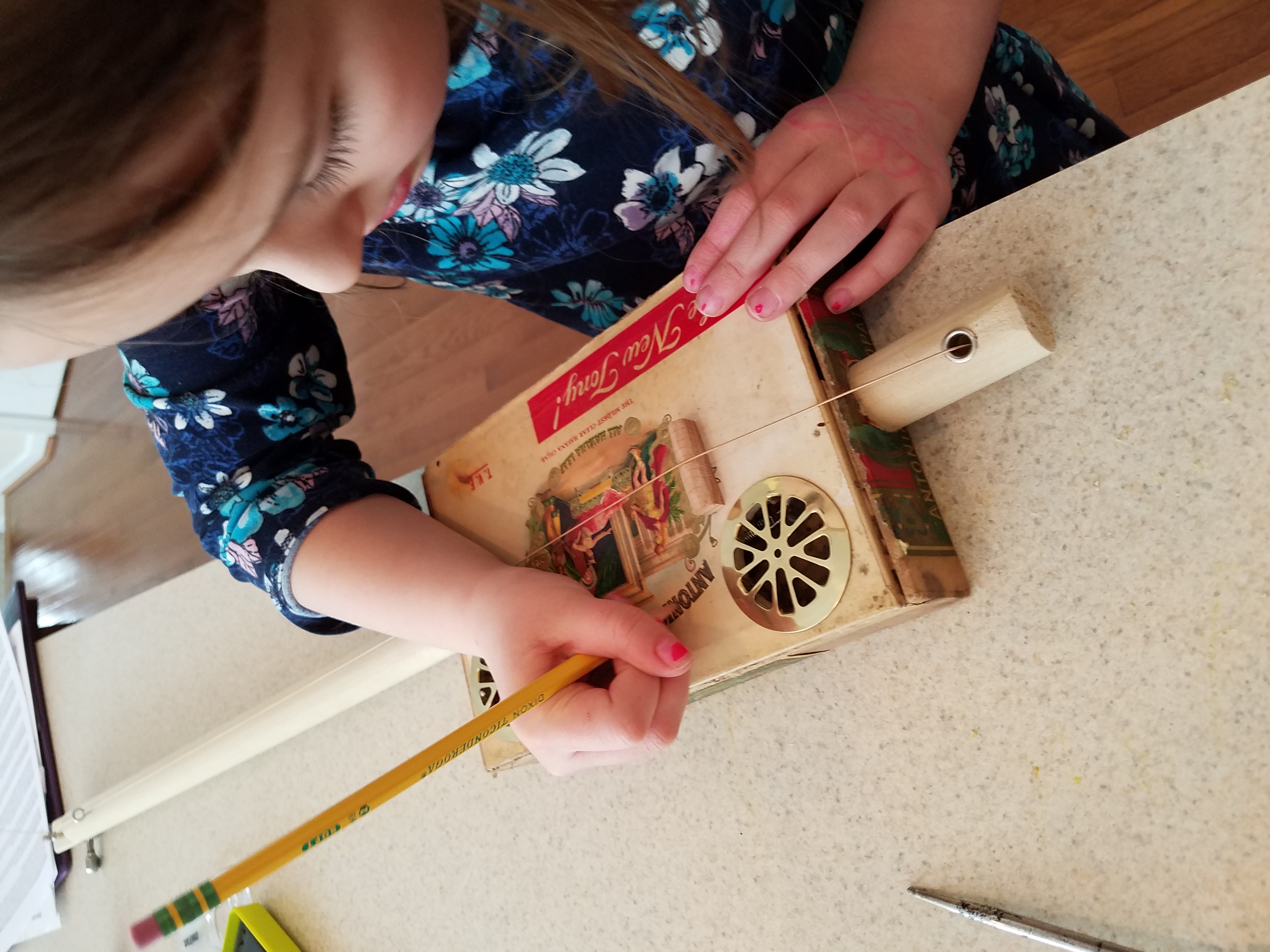 Last minute decorating