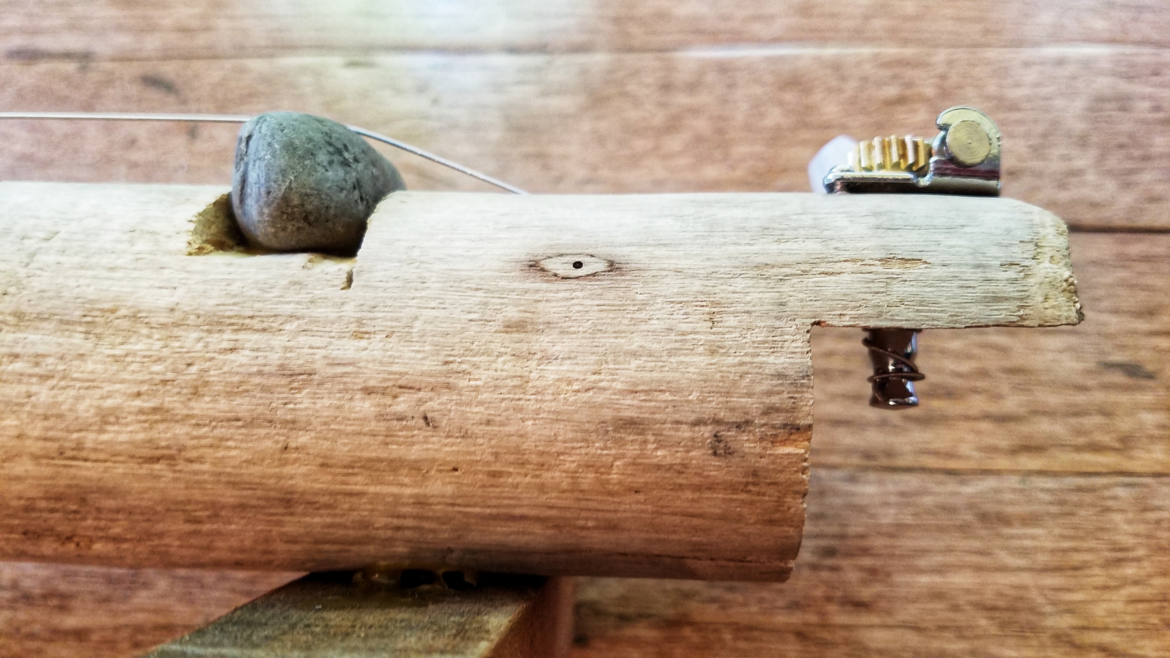 Better view of the tuner installation