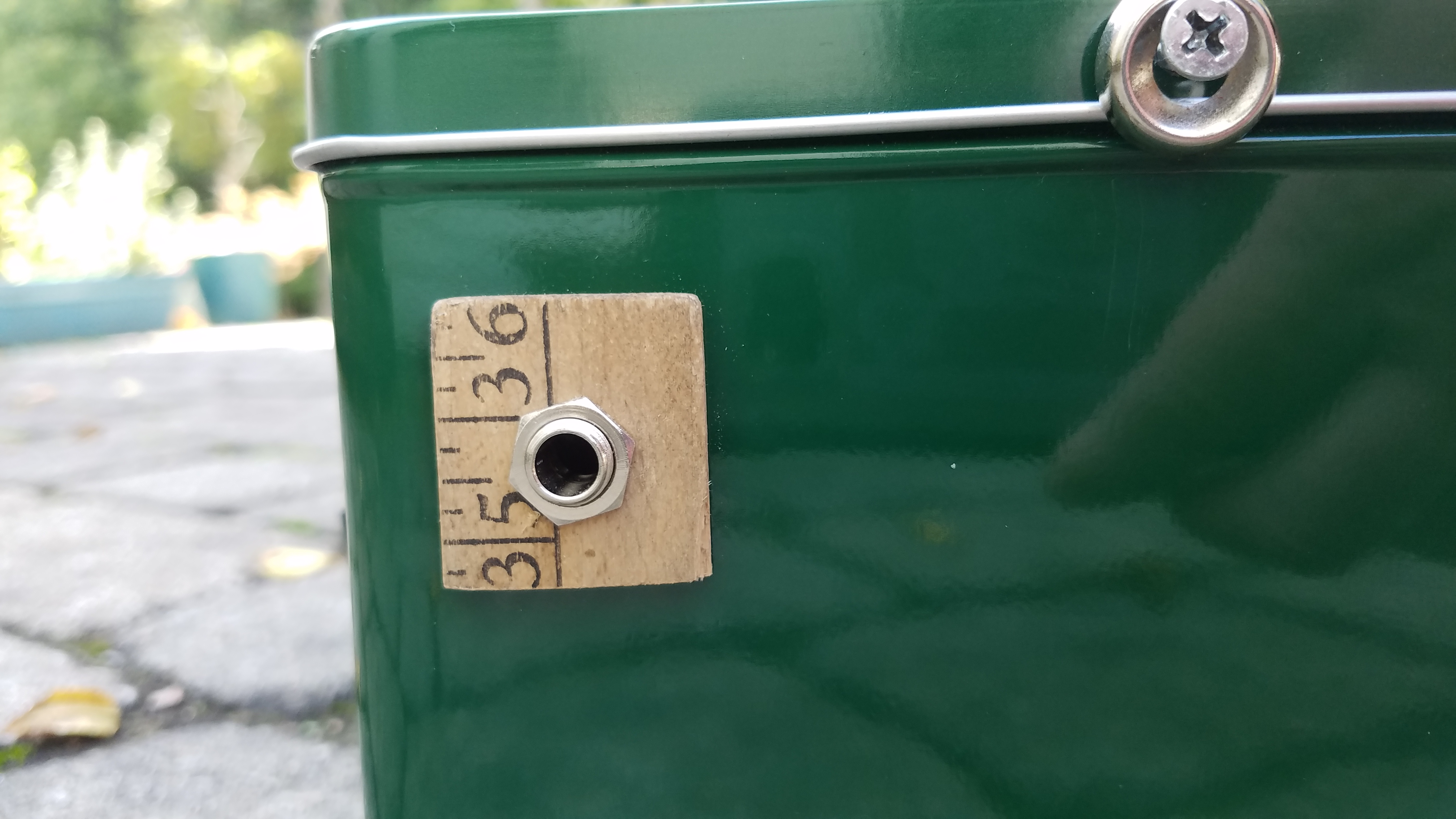 Jack plate made from yard stick