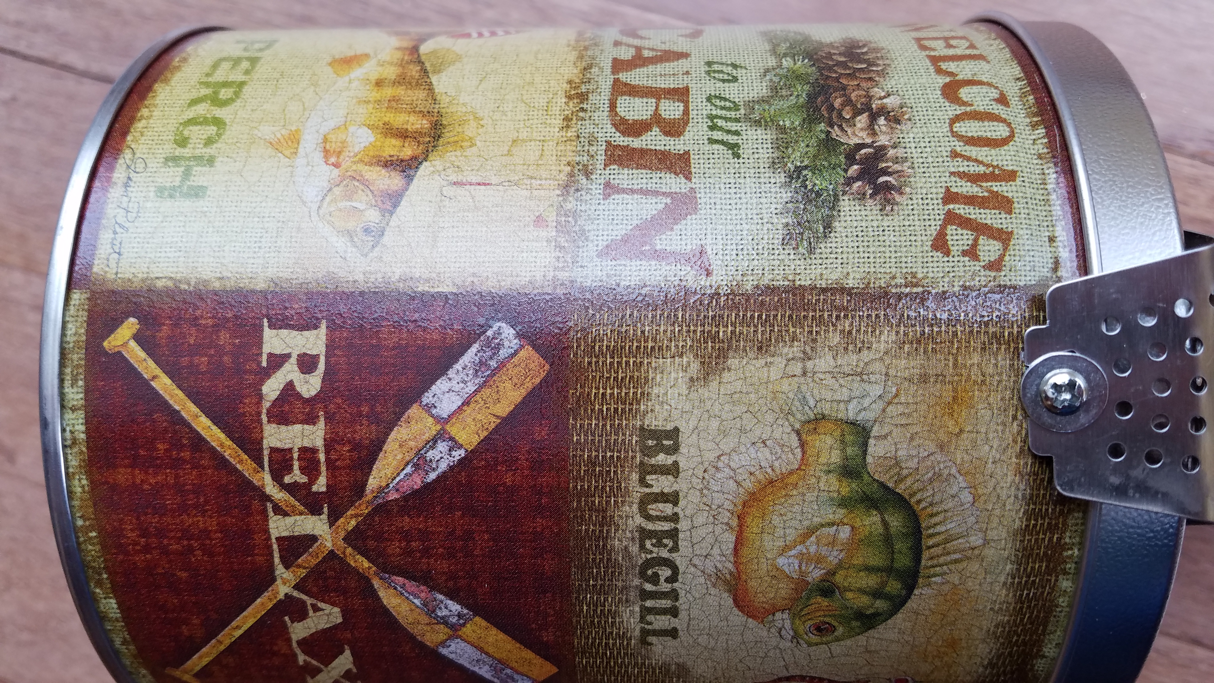 Not the most exciting tin…