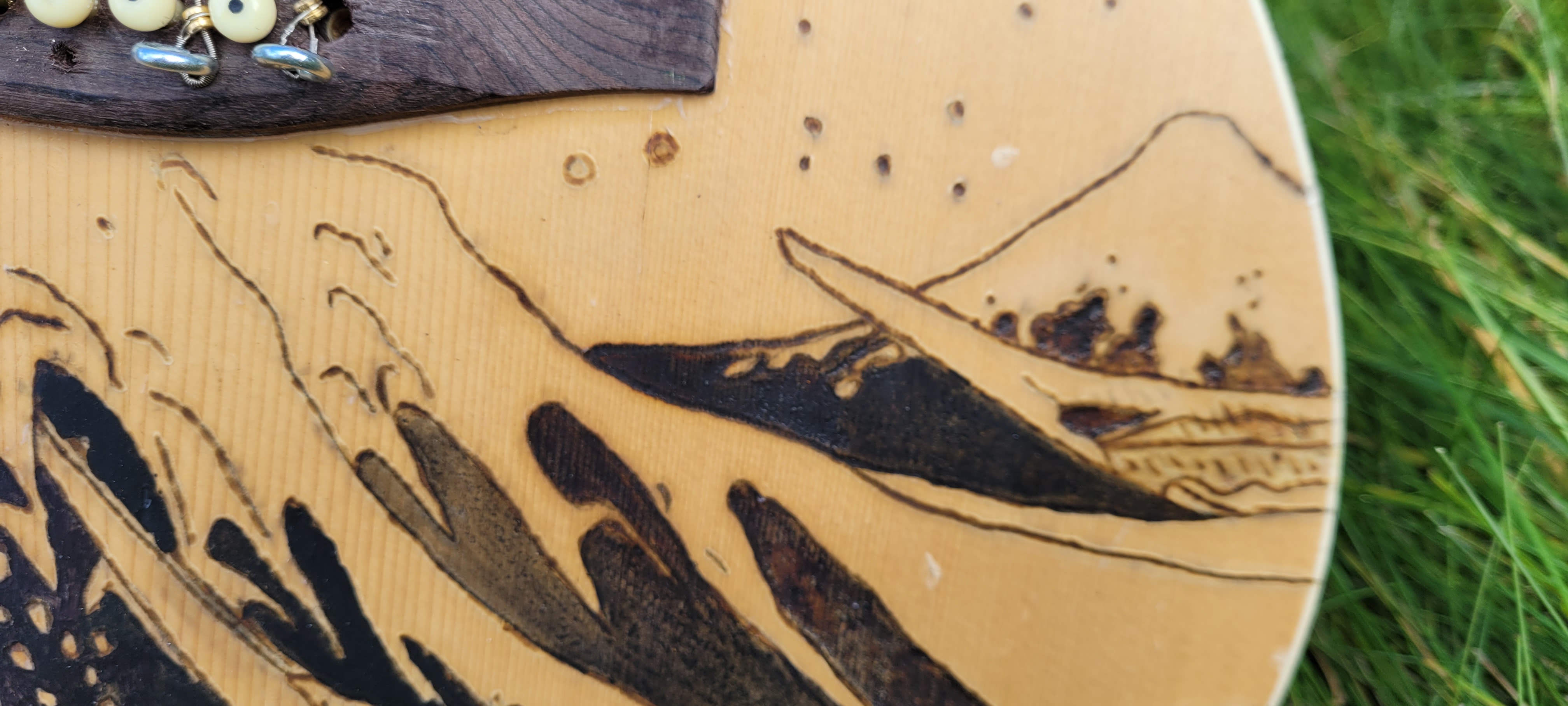 The various methods for coloring the image are evident here, gives it some variety I think